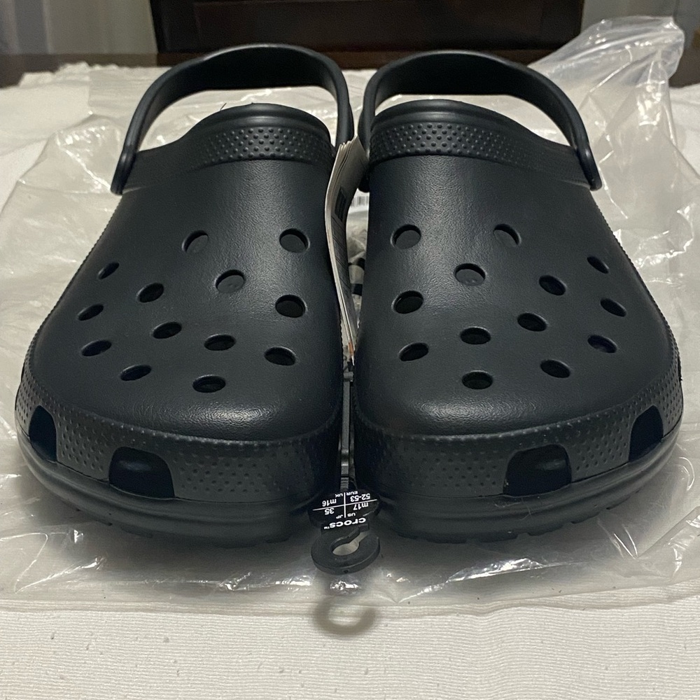 Classic Crocs Men Clogs